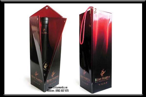 Rượu Napoleon, XO, Vang Pháp, Brandy, sữa, vang, vodka, rum, táo mèo, chivas, Hennessy, Remy Martin, Ballantine's, Men, Hà Nội, Cá Sấu, Rượu Glenmoranie, Rượu Dewar's,  Rượu Dalmore,  Rượu Patron,  Whyte & Mackay,  Rượu Whisky