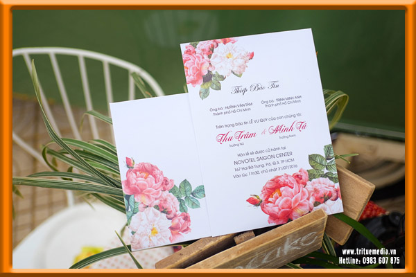 Thiết kế thiếp cưới